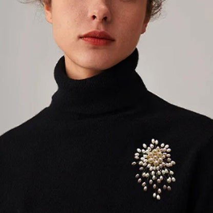 Elegância Redefinida: O Broche de Pérolas Essencial para Cada Mulher Sofisticada! ✨
