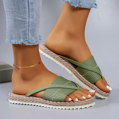 Chinelos de verão casuais e confortáveis para mulher